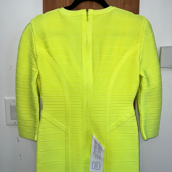 🆕 Hervé Leger Neon Yellow Nathalia Night Out Dress - Picture 8 of 12